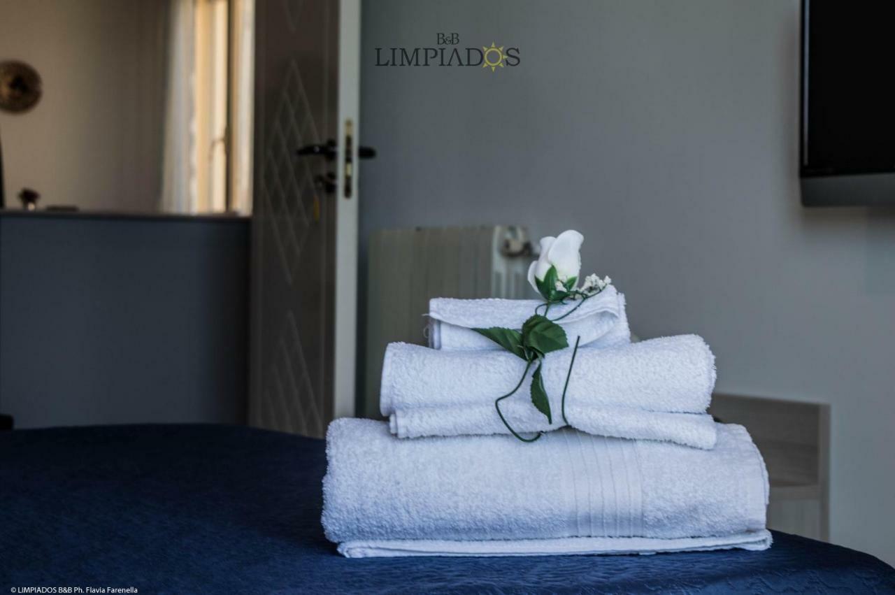 Limpiados Bed & Breakfast ลิกาตา ภายนอก รูปภาพ