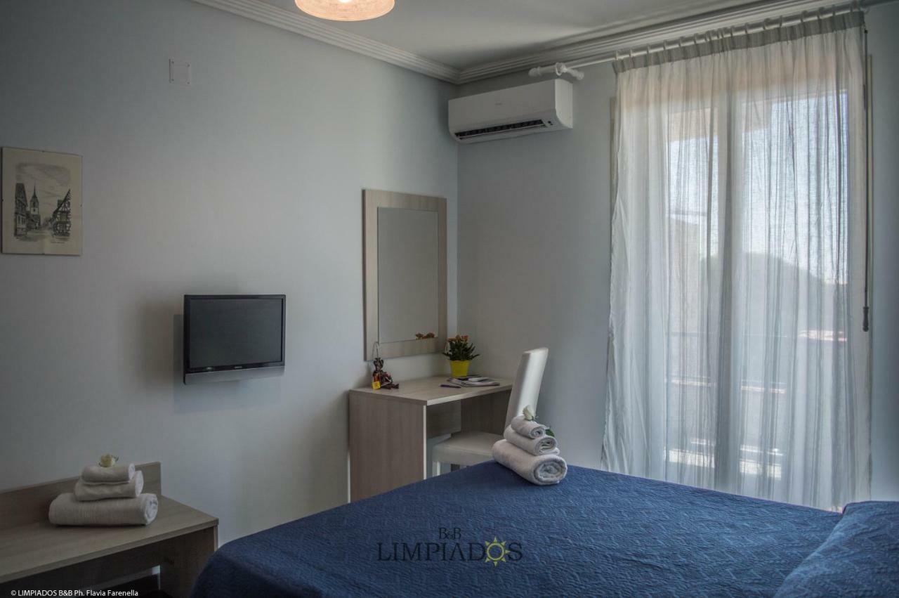 Limpiados Bed & Breakfast ลิกาตา ภายนอก รูปภาพ