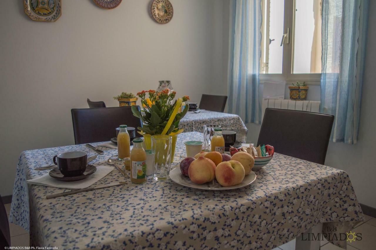 Limpiados Bed & Breakfast ลิกาตา ภายนอก รูปภาพ