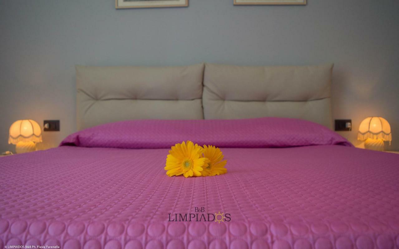 Limpiados Bed & Breakfast ลิกาตา ภายนอก รูปภาพ