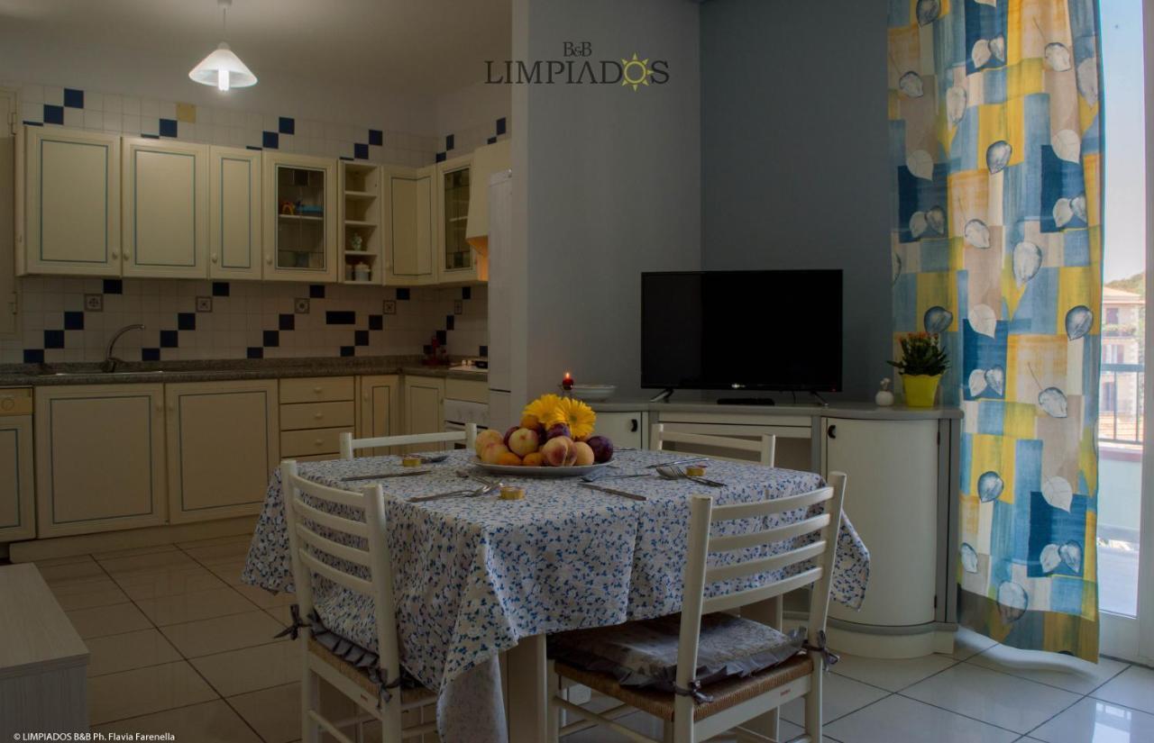 Limpiados Bed & Breakfast ลิกาตา ภายนอก รูปภาพ